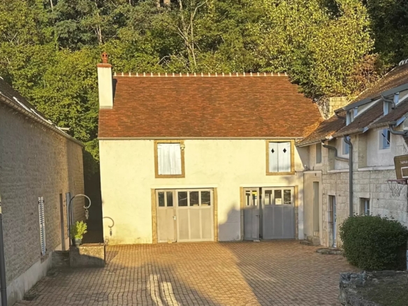 Ensemble immobilier 12 min DIJON SUD