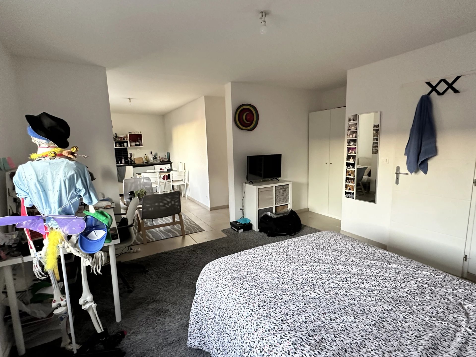 GRAND STUDIO 30M2 FAC TOUT INCLUS